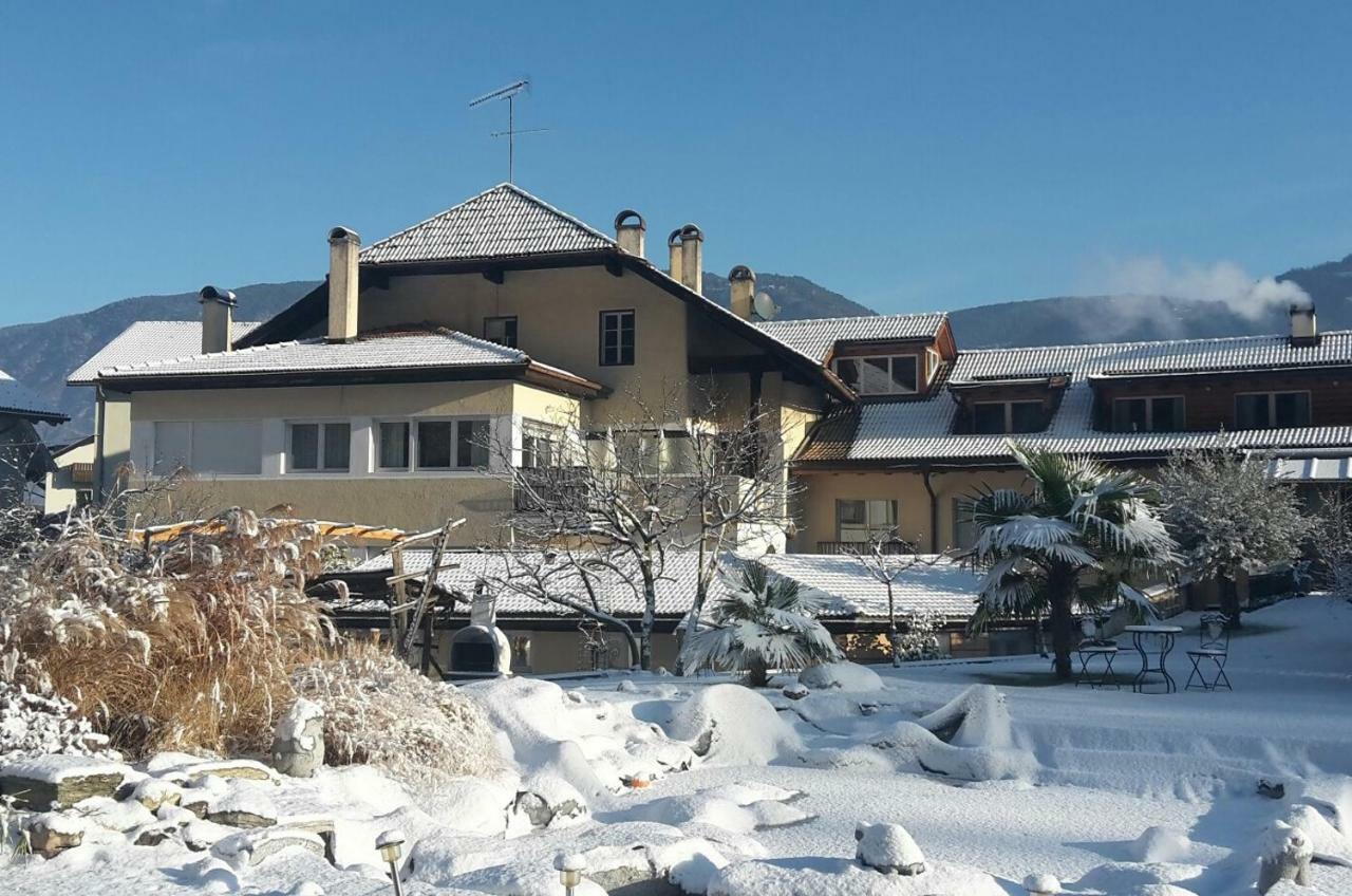 Kreuzwegerhof Nals Apartment Exterior photo